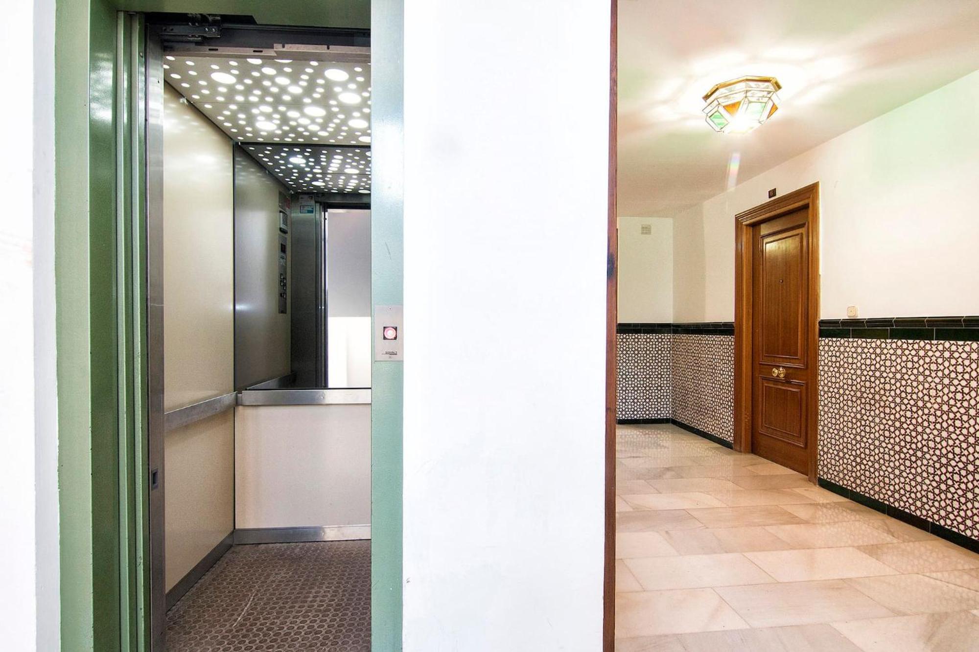 Chezmoihomes Alhambra Penthouse 2 Private Terraces Granada Exterior photo