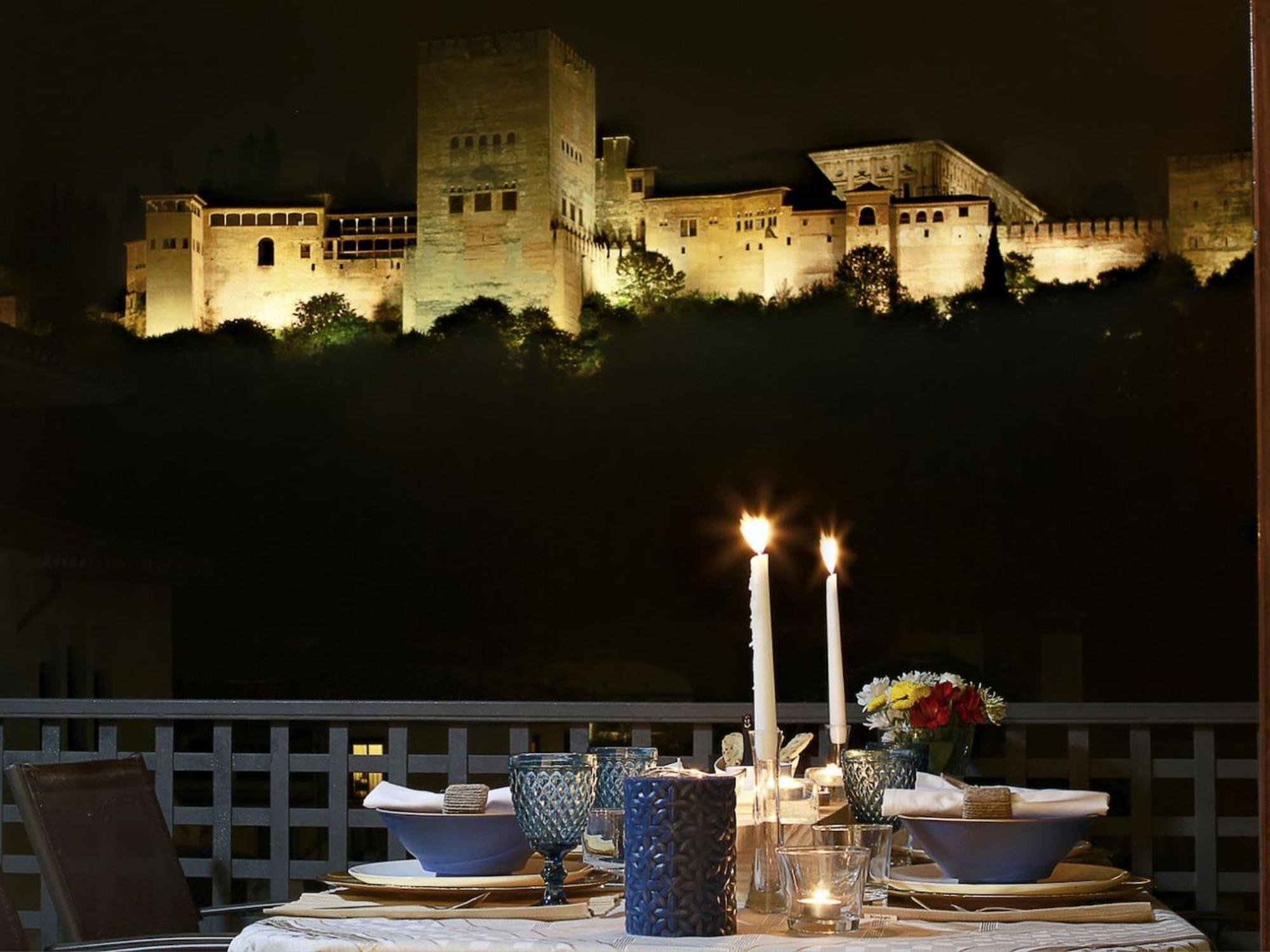 Chezmoihomes Alhambra Penthouse 2 Private Terraces Granada Exterior photo
